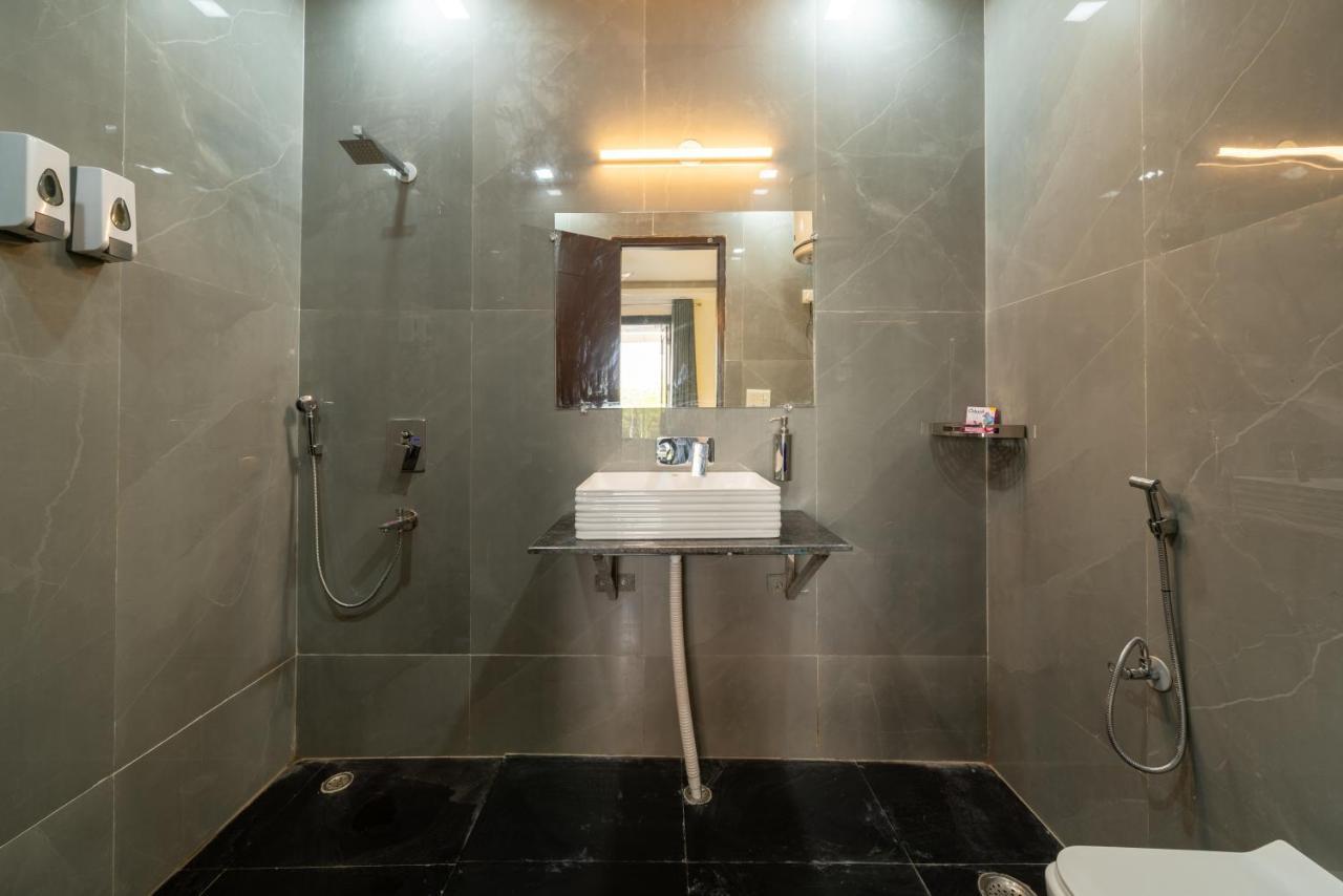 Lime Boutique B&B Gk-1 At Kailash Colony Metro , Greater Kailash Near Eros Hotel Nehru Place Nueva Delhi Exterior foto